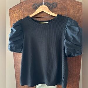 Entro Black Puff-Sleeve Knit Top - Women's Size M